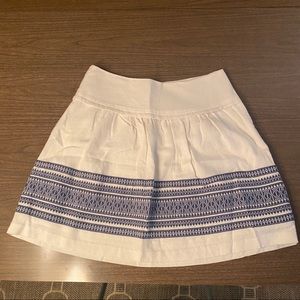 Maxwell White Skirt with Blue Pattern Sz 4